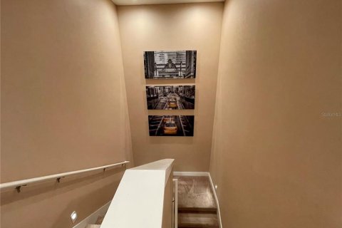 Touwnhouse à vendre à Kissimmee, Floride: 4 chambres, 218.88 m2 № 2299262 - photo 14