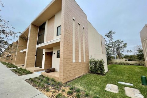 Touwnhouse à vendre à Kissimmee, Floride: 4 chambres, 218.88 m2 № 2299262 - photo 2