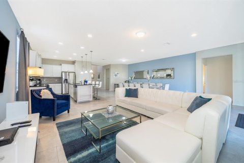 Villa ou maison à vendre à Kissimmee, Floride: 8 chambres, 375.42 m2 № 2321340 - photo 19