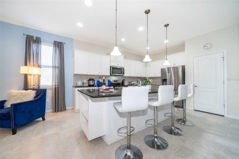 Villa ou maison à vendre à Kissimmee, Floride: 8 chambres, 375.42 m2 № 2321340 - photo 15