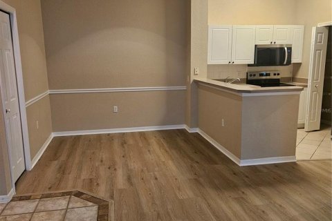 Condominio en alquiler en Sarasota, Florida, 2 dormitorios, 103.68 m2 № 1909709 - foto 8