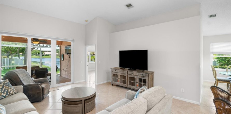 Adosado en Delray Beach, Florida 3 dormitorios, 146.41 m2 № 2247698