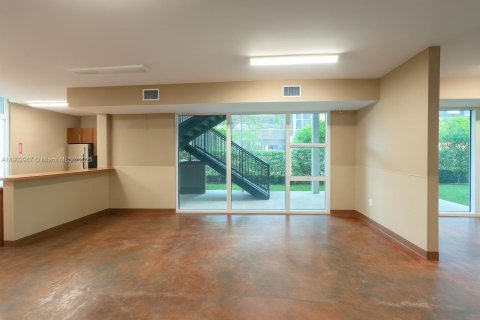 Immobilier commercial à vendre à Miami, Floride № 1954250 - photo 7