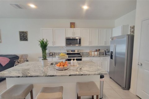 Adosado en alquiler en Wesley Chapel, Florida, 3 dormitorios, 155.43 m2 № 1608791 - foto 6