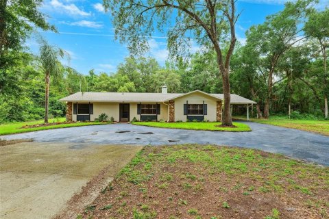 House in Brooksville, Florida 3 bedrooms, 171.13 sq.m. № 1847100 - photo 1