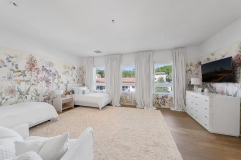 Купить виллу или дом в Корал-Гейблс, Флорида 9 спален, 955.59м2, № 1951586 - фото 21