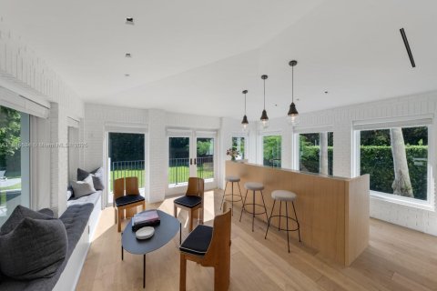 Купить виллу или дом в Корал-Гейблс, Флорида 9 спален, 955.59м2, № 1951586 - фото 5