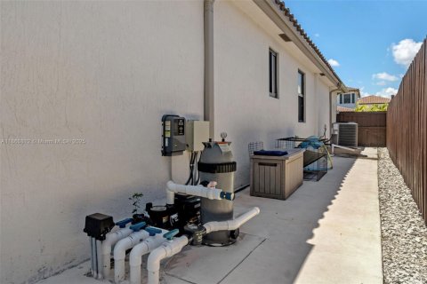 Villa ou maison à vendre à Homestead, Floride: 4 chambres, 176.05 m2 № 1889132 - photo 6