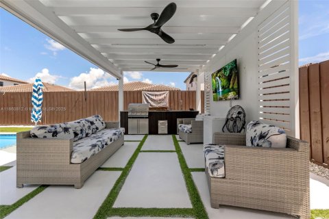 Villa ou maison à vendre à Homestead, Floride: 4 chambres, 176.05 m2 № 1889132 - photo 13