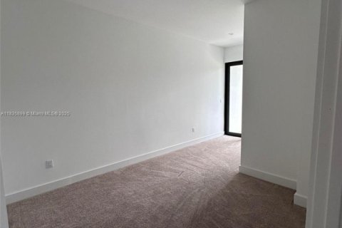 Adosado en venta en Dania Beach, Florida, 3 dormitorios, 146.97 m2 № 1935131 - foto 5