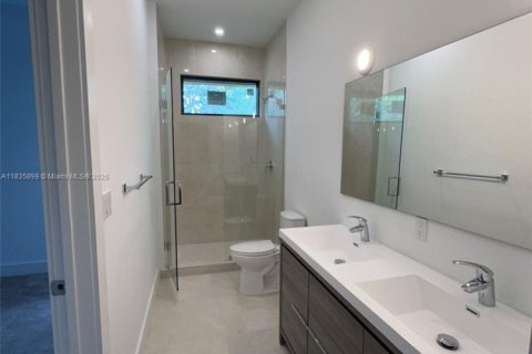 Adosado en venta en Dania Beach, Florida, 3 dormitorios, 146.97 m2 № 1935131 - foto 9