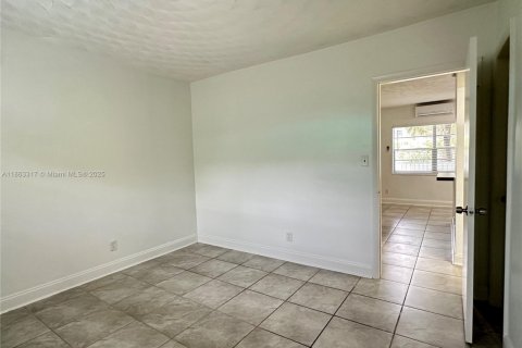 Apartment in Fort Lauderdale, Florida 1 bedroom № 1889764 - photo 21