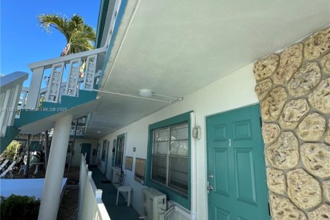 Apartment in Fort Lauderdale, Florida 1 bedroom № 1889764 - photo 30