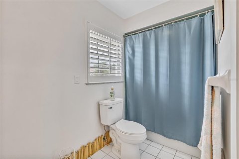 Casa en venta en Nokomis, Florida, 2 dormitorios, 123.84 m2 № 1771095 - foto 21