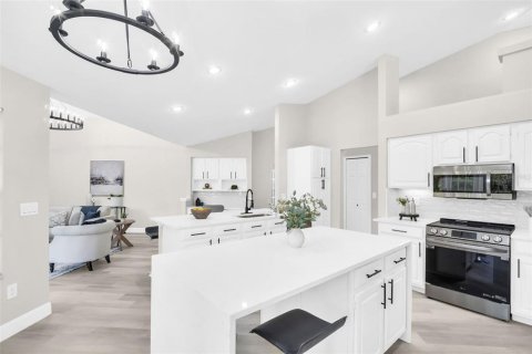 Casa en venta en Palm Harbor, Florida, 4 dormitorios, 238.02 m2 № 1885222 - foto 24