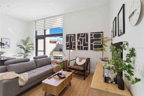 Купить кондоминиум в Сарасота, Флорида 8 комнат, 85.56м2, № 1590316 - фото 5