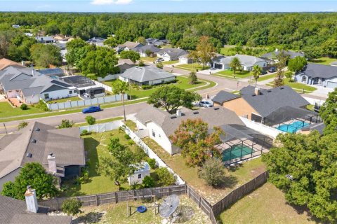 House in Winter Springs, Florida 3 bedrooms, 141.58 sq.m. № 2425475 - photo 30