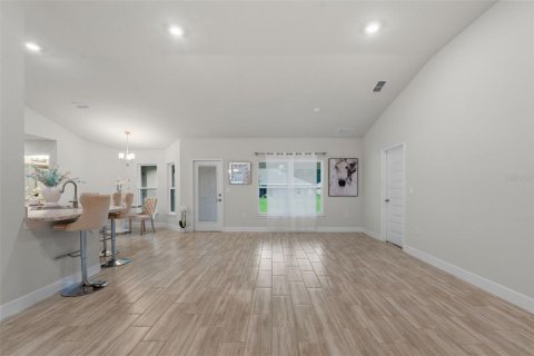 House in Lakeland, Florida 4 bedrooms, 215.63 sq.m. № 2358558 - photo 17