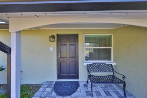 House in Apollo Beach, Florida 3 bedrooms, 99.03 sq.m. № 1822755 - photo 3