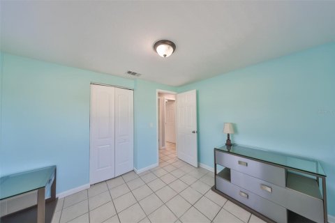 House in Apollo Beach, Florida 3 bedrooms, 99.03 sq.m. № 1822755 - photo 18