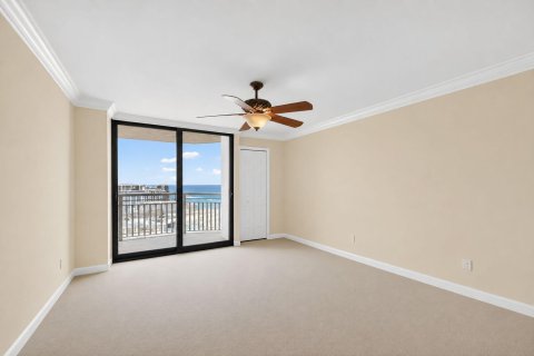 Condo in Riviera Beach, Florida, 1 bedroom № 2077454 - photo 12