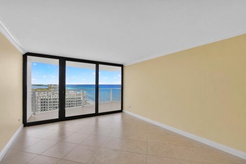 Condo in Riviera Beach, Florida, 1 bedroom № 2077454 - photo 3