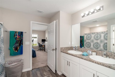 House in Riverview, Florida 4 bedrooms, 171.13 sq.m. № 1873918 - photo 9