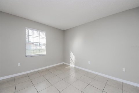 Casa en alquiler en Kissimmee, Florida, 3 dormitorios, 130.62 m2 № 2283434 - foto 11