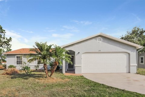 House in Kissimmee, Florida 3 bedrooms, 130.62 sq.m. № 2283434