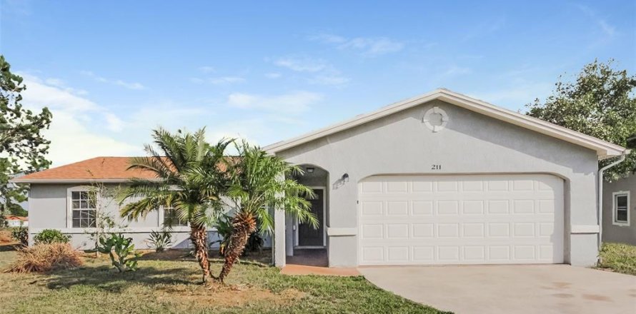 Casa en Kissimmee, Florida 3 dormitorios, 130.62 m2 № 2283434