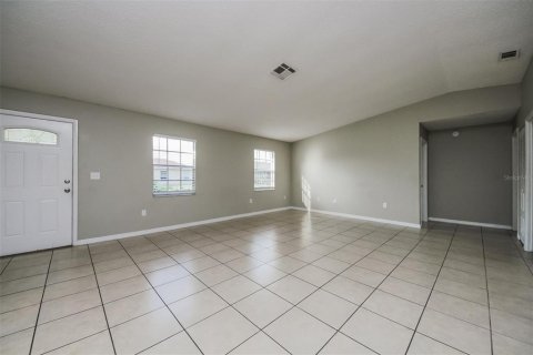 Casa en alquiler en Kissimmee, Florida, 3 dormitorios, 130.62 m2 № 2283434 - foto 2