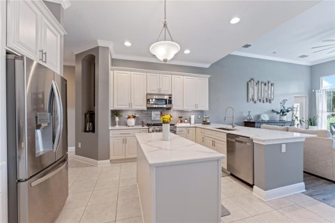 Casa en venta en Wesley Chapel, Florida, 4 dormitorios, 298.87 m2 № 1916826 - foto 8
