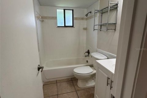 House in Longwood, Florida 3 bedrooms, 141.58 sq.m. № 1789519 - photo 16