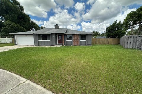 House in Longwood, Florida 3 bedrooms, 141.58 sq.m. № 1789519 - photo 1