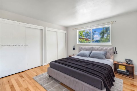 Casa en venta en Oakland Park, Florida, 3 dormitorios, 127.09 m2 № 1770262 - foto 12