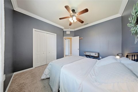 House in Apollo Beach, Florida 5 bedrooms, 270.9 sq.m. № 2208656 - photo 25