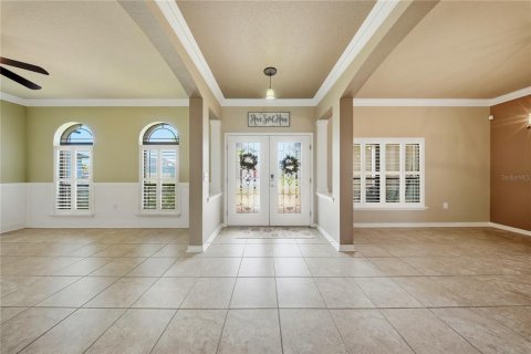 House in Apollo Beach, Florida 5 bedrooms, 270.9 sq.m. № 2208656 - photo 8