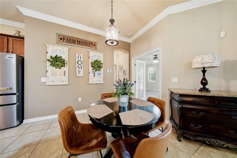 House in Apollo Beach, Florida 5 bedrooms, 270.9 sq.m. № 2208656 - photo 18
