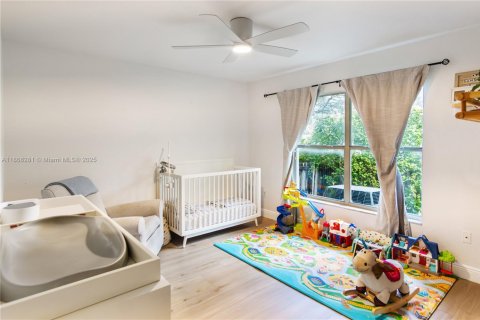 Villa ou maison à louer à Palmetto Bay, Floride: 4 chambres, 261.33 m2 № 1920379 - photo 29