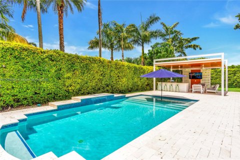 Villa ou maison à louer à Palmetto Bay, Floride: 4 chambres, 261.33 m2 № 1920379 - photo 2