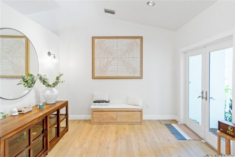 Villa ou maison à louer à Palmetto Bay, Floride: 4 chambres, 261.33 m2 № 1920379 - photo 10