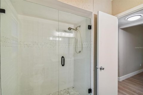 Villa ou maison à louer à Tampa, Floride: 3 chambres, 125.79 m2 № 1902199 - photo 17