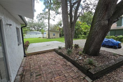 Villa ou maison à louer à Tampa, Floride: 3 chambres, 125.79 m2 № 1902199 - photo 18