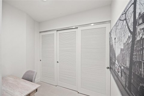 Copropriété à louer à Sarasota, Floride: 1 chambre, 68.1 m2 № 1827920 - photo 18
