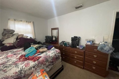 House in Tampa, Florida 3 bedrooms, 97.55 sq.m. № 1517961 - photo 10