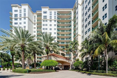 Condo in Aventura, Florida, 2 bedrooms № 1921064 - photo 27