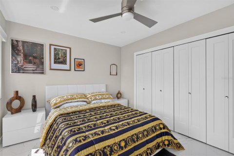 Condo in Clearwater, Florida, 2 bedrooms  № 2235990 - photo 21