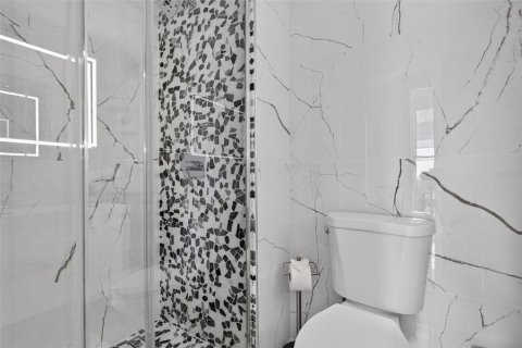 Condo in Clearwater, Florida, 2 bedrooms  № 2235990 - photo 23