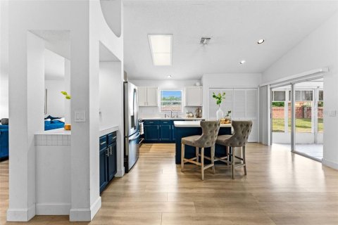 Villa ou maison à vendre à Apopka, Floride: 3 chambres, 157.19 m2 № 2349973 - photo 6