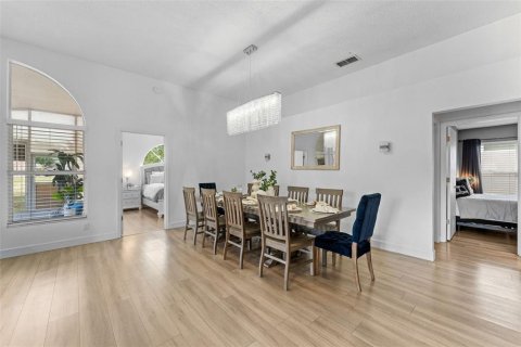 Villa ou maison à vendre à Apopka, Floride: 3 chambres, 157.19 m2 № 2349973 - photo 12